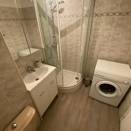 Apartamento Studio à 50 m de la plage aperçue mer *